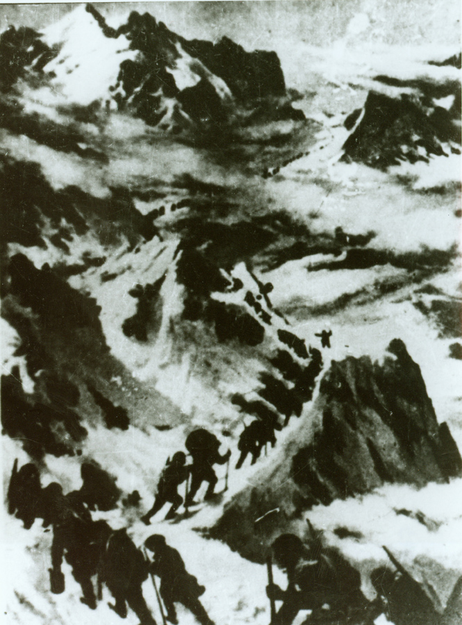 ↑資料圖片：紅軍過打鼓山。（圖片由陸軍第16集團(tuán)軍某紅軍團(tuán)提供）