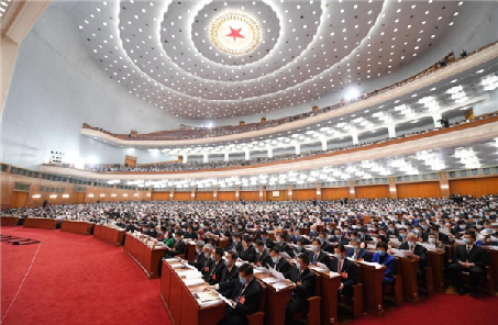 政府工作報(bào)告中，這些內(nèi)容與國(guó)防和軍隊(duì)建設(shè)息息相關(guān)