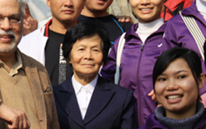 中國(guó)科學(xué)院院士、歸僑鄭守儀