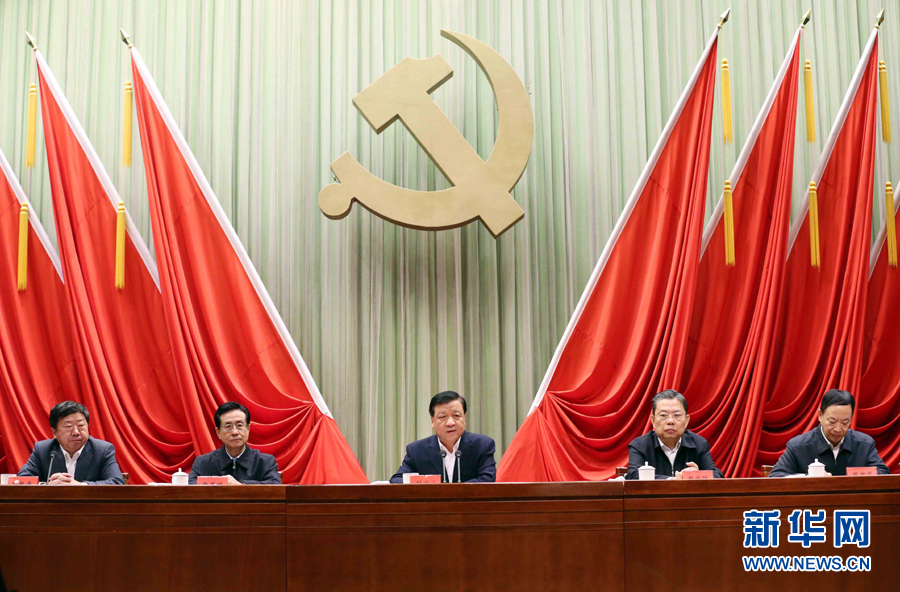 11月14日，中共中央黨校在北京舉行2016年秋季學(xué)期第二批入學(xué)學(xué)員開學(xué)典禮。中共中央政治局常委、中央黨校校長(zhǎng)劉云山出席并講話。新華社記者 劉衛(wèi)兵 攝