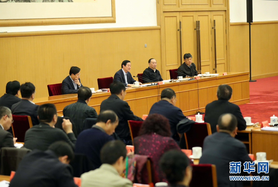 3月23日，治國理政論壇“‘四個全面’戰(zhàn)略布局系列理論研討會”首場研討會在北京召開，中共中央政治局委員、中央書記處書記、中宣部部長劉奇葆出席會議并講話。新華社記者 劉衛(wèi)兵 攝
