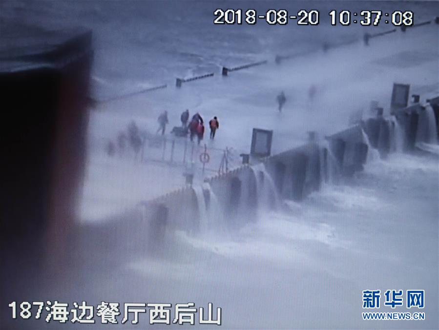 （圖文互動(dòng)）（2）“隨時(shí)準(zhǔn)備為黨和人民犧牲一切”——追記為保護(hù)國(guó)家某重點(diǎn)試驗(yàn)平臺(tái)壯烈犧牲的3位勇士黃群、宋月才、姜開斌