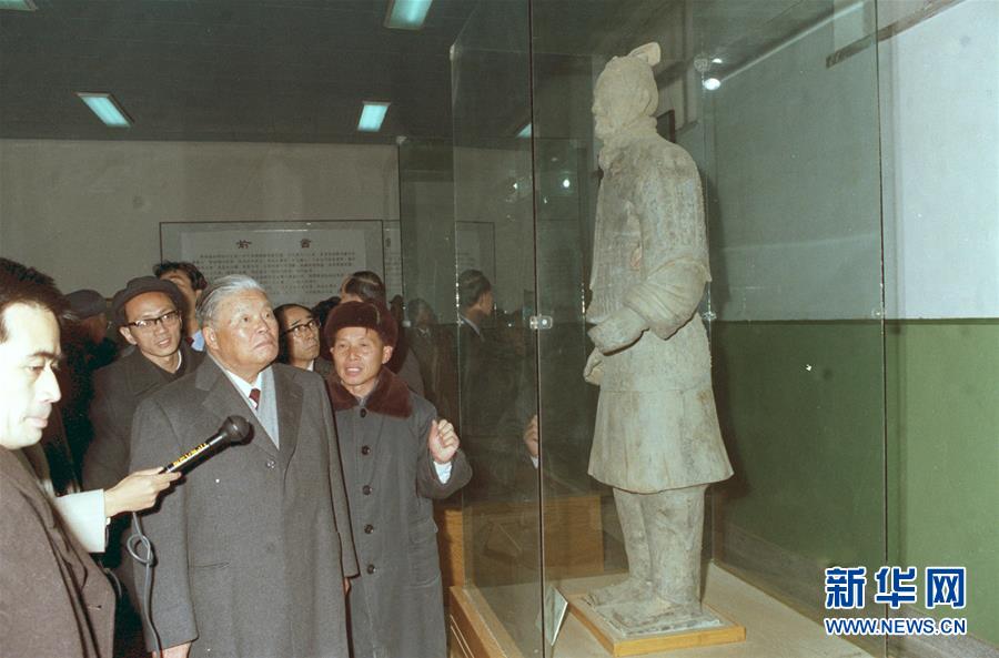 （圖文互動）（5）為發(fā)展和進(jìn)步，與中國攜手同行——中國改革友誼獎?wù)芦@得者群像 