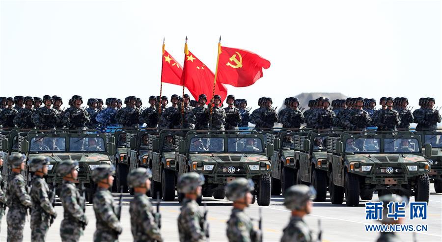 （新華全媒頭條·強軍思想引領新征程·圖文互動）（8）那一刻，我們光榮接受檢閱