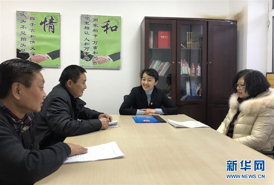 （在習(xí)近平新時(shí)代中國(guó)特色社會(huì)主義思想指引下——新時(shí)代新作為新篇章·圖文互動(dòng)）（4）歡樂的“精氣神兒”從哪來(lái)？——“東北小延安”用“文化密鑰”解鎖基層治理