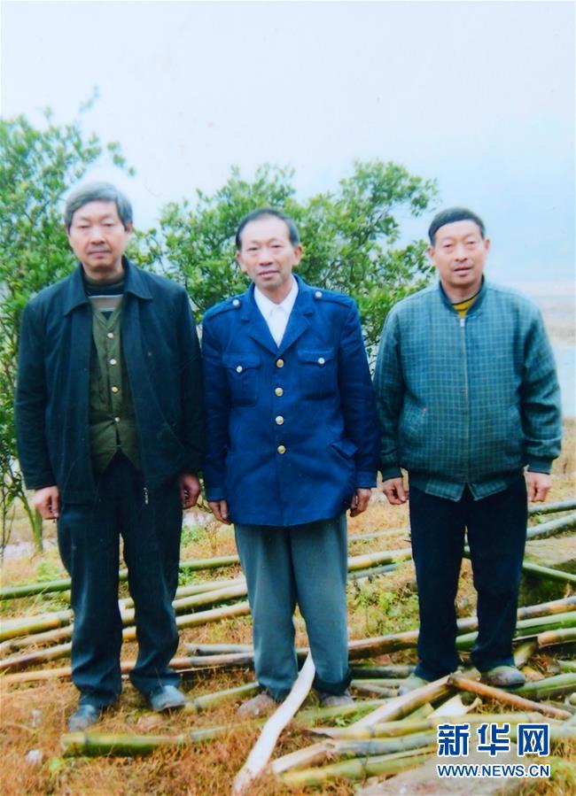 （新華全媒頭條·愛國情 奮斗者·圖文互動(dòng)）（11）致敬，為祖國獻(xiàn)身的英雄！
