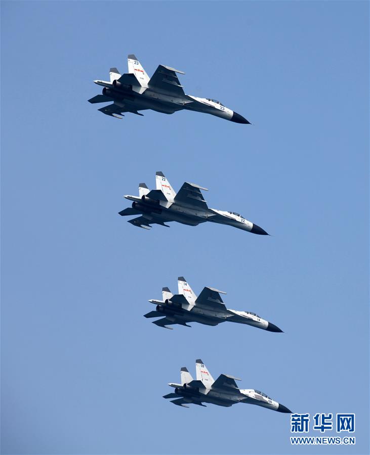 （人民海軍70年·新華全媒頭條·圖文互動）（7）向著深藍(lán)出發(fā)——獻給人民海軍成立70周年