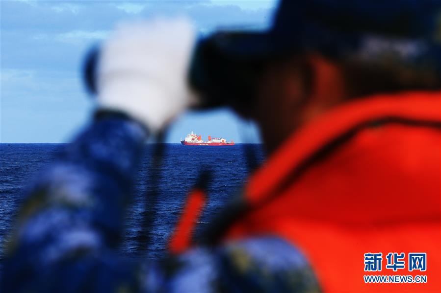 （新華全媒頭條·人民海軍70年·圖文互動）（6）向海圖強春潮涌——黨中央、中央軍委和習主席關(guān)心人民海軍建設(shè)發(fā)展紀實
