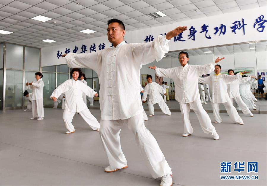 （新華全媒頭條·圖文互動）（2）奔跑吧，健康中國——全民健身在路上