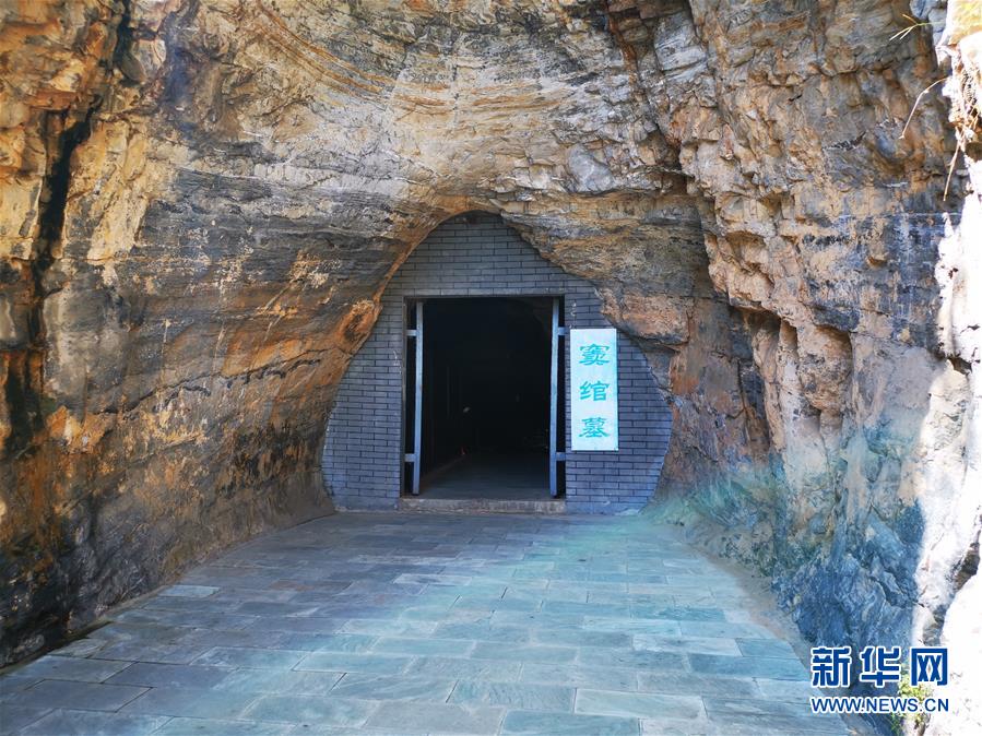 （新華調(diào)查·新中國考古重大發(fā)現(xiàn)·圖文互動）（2）滿城漢墓：點(diǎn)一盞長信宮燈，看不盡金縷玉衣