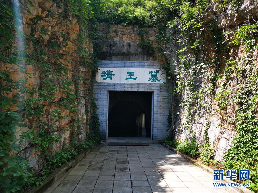 （新華調(diào)查·新中國考古重大發(fā)現(xiàn)·圖文互動）（3）滿城漢墓：點(diǎn)一盞長信宮燈，看不盡金縷玉衣