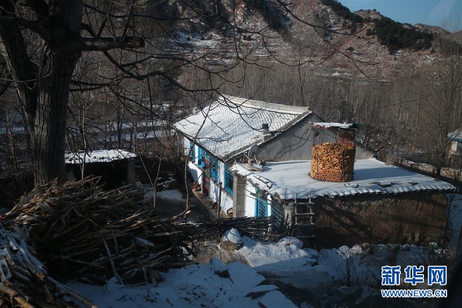 （集中連片特困地區(qū)貧困村調(diào)研行·圖文互動）（1）只要有信心，黃土變成金——河北阜平縣駱駝灣村和顧家臺村脫貧調(diào)查 