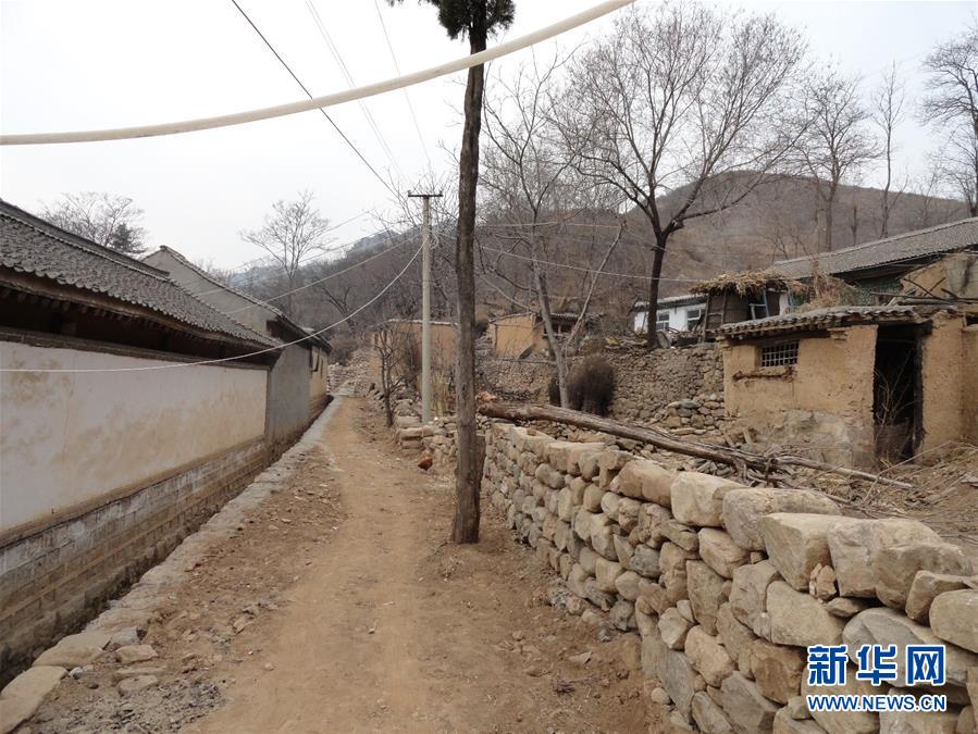 （集中連片特困地區(qū)貧困村調(diào)研行·圖文互動）（4）只要有信心，黃土變成金——河北阜平縣駱駝灣村和顧家臺村脫貧調(diào)查