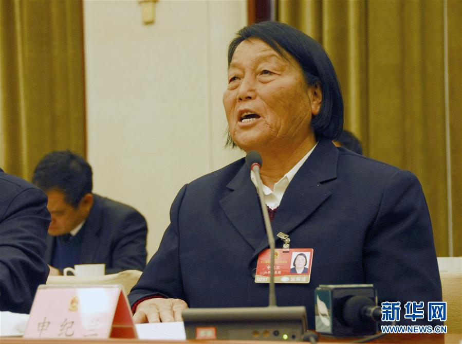（壯麗70年·奮斗新時(shí)代——共和國榮光·圖文互動(dòng)）（1）申紀(jì)蘭：“勿忘人民、勿忘勞動(dòng)”