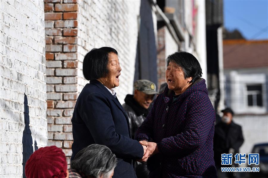 （壯麗70年·奮斗新時(shí)代——共和國榮光·圖文互動(dòng)）（2）申紀(jì)蘭：“勿忘人民、勿忘勞動(dòng)”