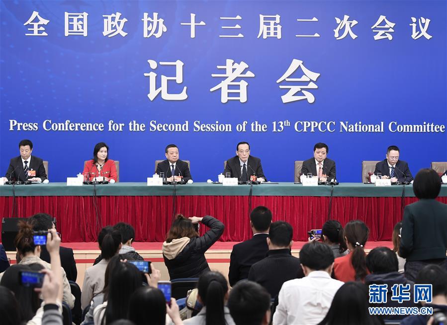 （兩會）（1）政協(xié)委員談優(yōu)化營商環(huán)境、促進(jìn)民營經(jīng)濟(jì)高質(zhì)量發(fā)展
