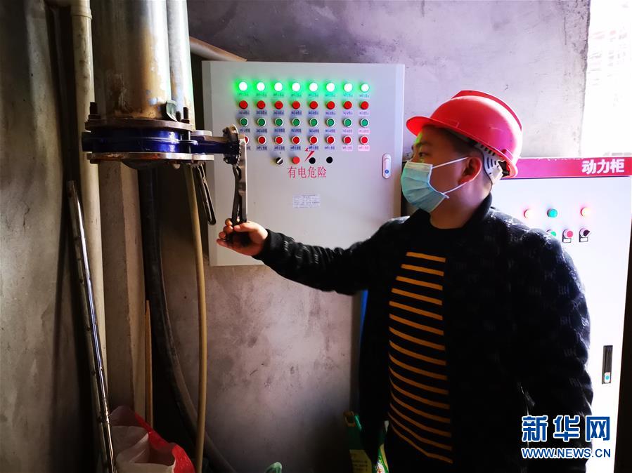 （一線抗疫群英譜·圖文互動）（2）周國軍：戰(zhàn)“疫”不容辭，“我也是國家力量的一份子”
