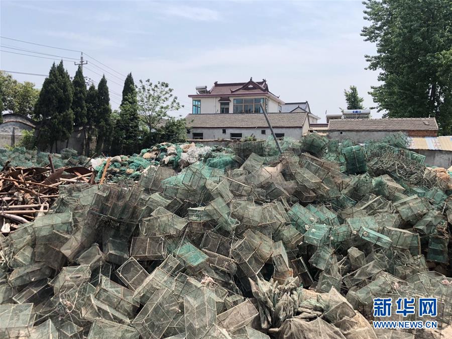 （新華視點(diǎn)·圖文互動(dòng)）（1）偷捕現(xiàn)象未絕，“江鮮”仍在高價(jià)交易——長(zhǎng)江“禁漁令”實(shí)施近半年追蹤
