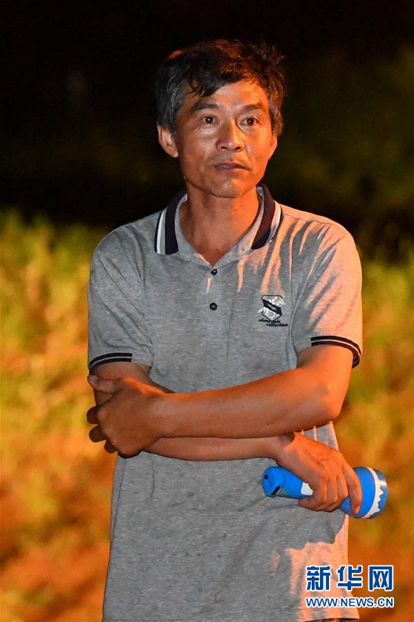 （防汛抗洪·圖文互動）（3）“保衛(wèi)家園，誰都不能是旁觀者”——夜訪洞庭湖大堤防汛一線