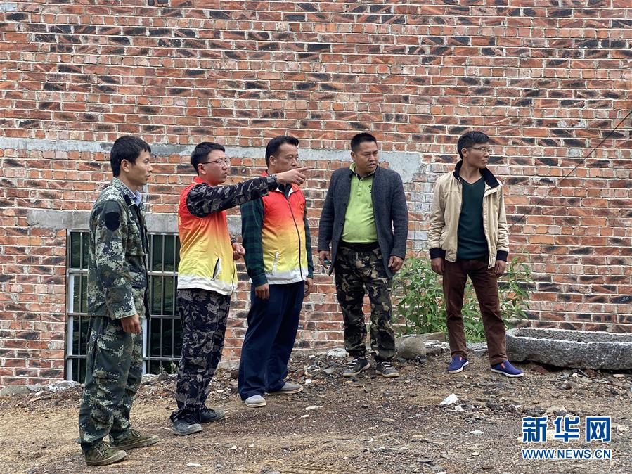 （在習(xí)近平新時(shí)代中國(guó)特色社會(huì)主義思想指引下——新時(shí)代新作為新篇章·習(xí)近平總書(shū)記關(guān)切事·圖文互動(dòng)）（5）青春做伴，西部放歌——走近扎根西部建設(shè)邊疆的大學(xué)生們