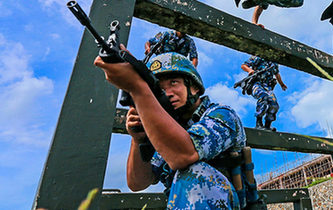 海軍陸戰(zhàn)隊(duì)特種障礙訓(xùn)練，敢來嗎？