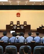 河南掃黑除惡大案開庭 8名公職人員如何為黑惡勢力“撐傘”？