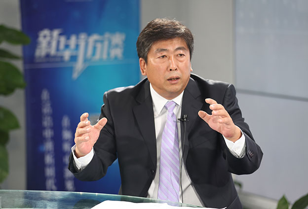 最根本的就是錢從哪里來(lái)、人往哪里去。