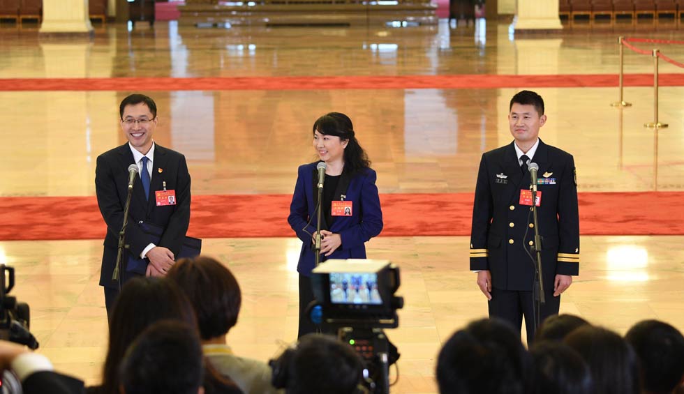 孟祥飛、李媛、曹先建接受采訪