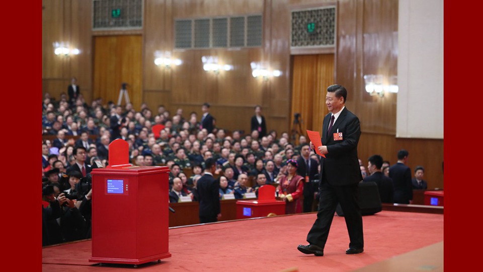 習(xí)近平當(dāng)選國(guó)家主席、中央軍委主席