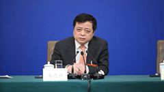 全國(guó)政協(xié)常委、全國(guó)工商聯(lián)副主席、正泰集團(tuán)董事長(zhǎng) 南存輝