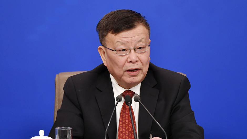 全國政協(xié)常委、副秘書長（兼）、提案委員會副主任，九三學(xué)社中央副主席 賴明