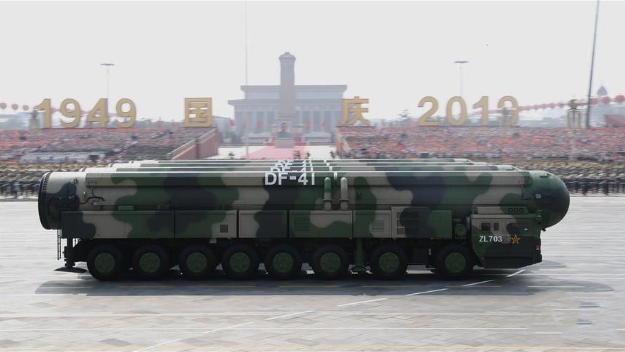 300秒回顧國(guó)慶70周年大閱兵！東風(fēng)-41、殲-20震撼亮相