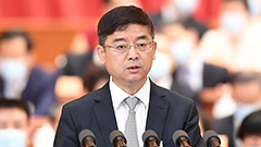 全國政協(xié)副秘書長，農(nóng)工黨中央副主席兼秘書長 曲鳳宏