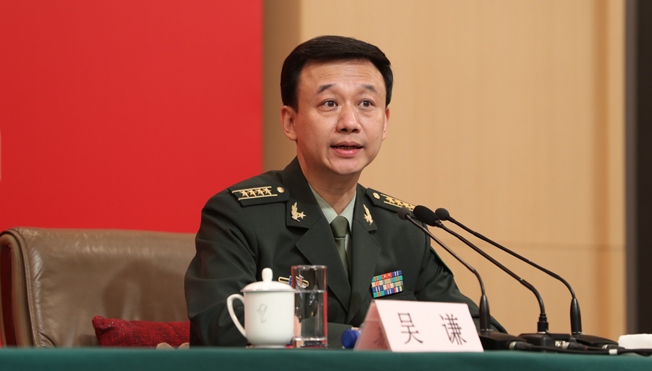 國(guó)防部新聞局局長(zhǎng)、國(guó)防部新聞發(fā)言人吳謙大校介紹相關(guān)情況