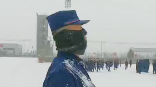 新訓消防員的隊列你們能打幾分？我不是一個人在戰(zhàn)斗！