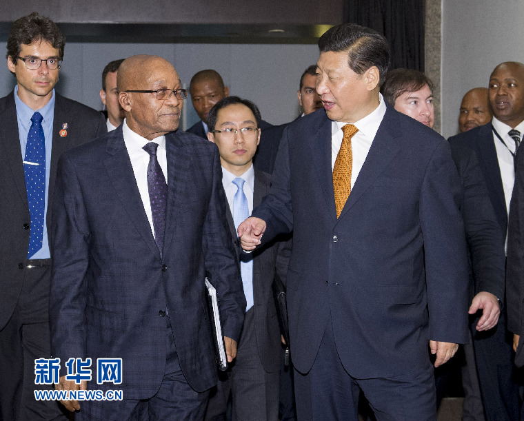 7月14日，國(guó)家主席習(xí)近平在巴西福塔萊薩會(huì)見(jiàn)南非總統(tǒng)祖馬。新華社記者 王曄 攝