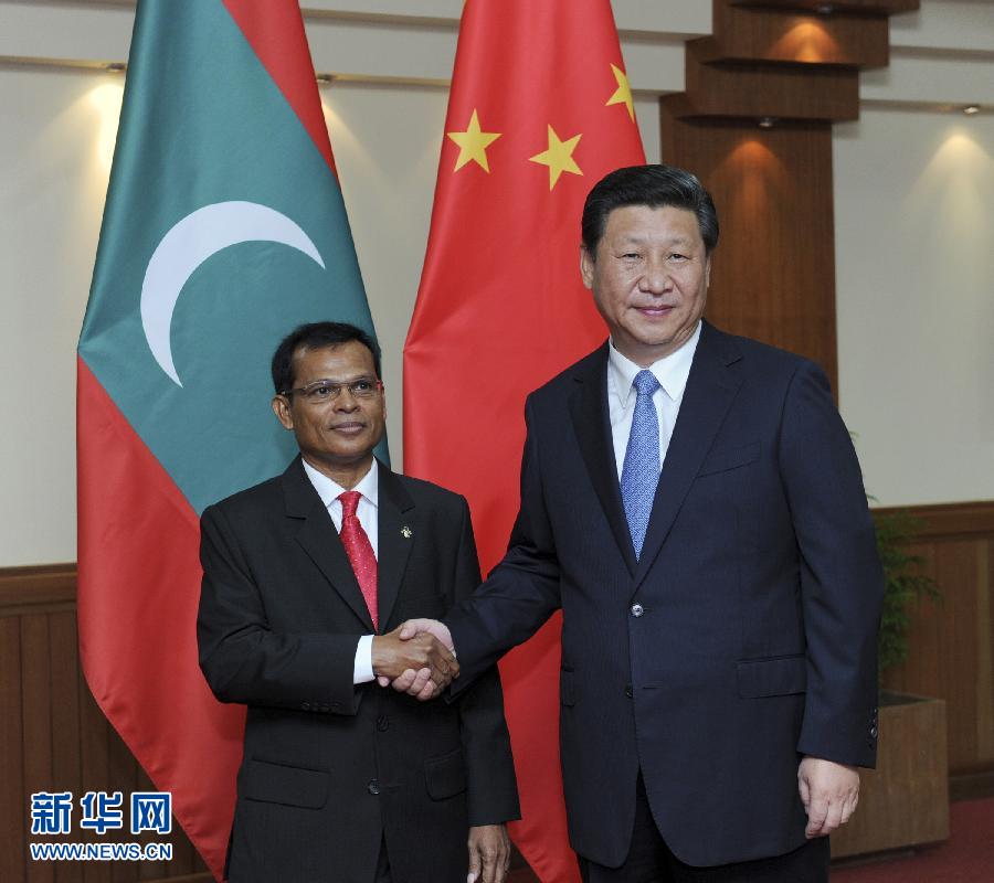 9月15日，國家主席習(xí)近平在馬累會(huì)見馬爾代夫議長馬斯赫。新華社記者 張鐸 攝