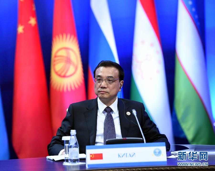 12月15日，中國國務院總理李克強在阿斯塔納出席上海合作組織成員國政府首腦理事會第十三次會議。 新華社記者 饒愛民 攝 
