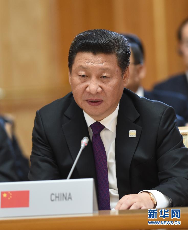 7月9日，金磚國(guó)家領(lǐng)導(dǎo)人第七次會(huì)晤在俄羅斯烏法舉行。中國(guó)國(guó)家主席習(xí)近平、俄羅斯總統(tǒng)普京、巴西總統(tǒng)羅塞夫、印度總理莫迪、南非總統(tǒng)祖馬出席。這是習(xí)近平發(fā)表題為《共建伙伴關(guān)系　共創(chuàng)美好未來》的主旨講話。新華社記者 饒愛民 攝 