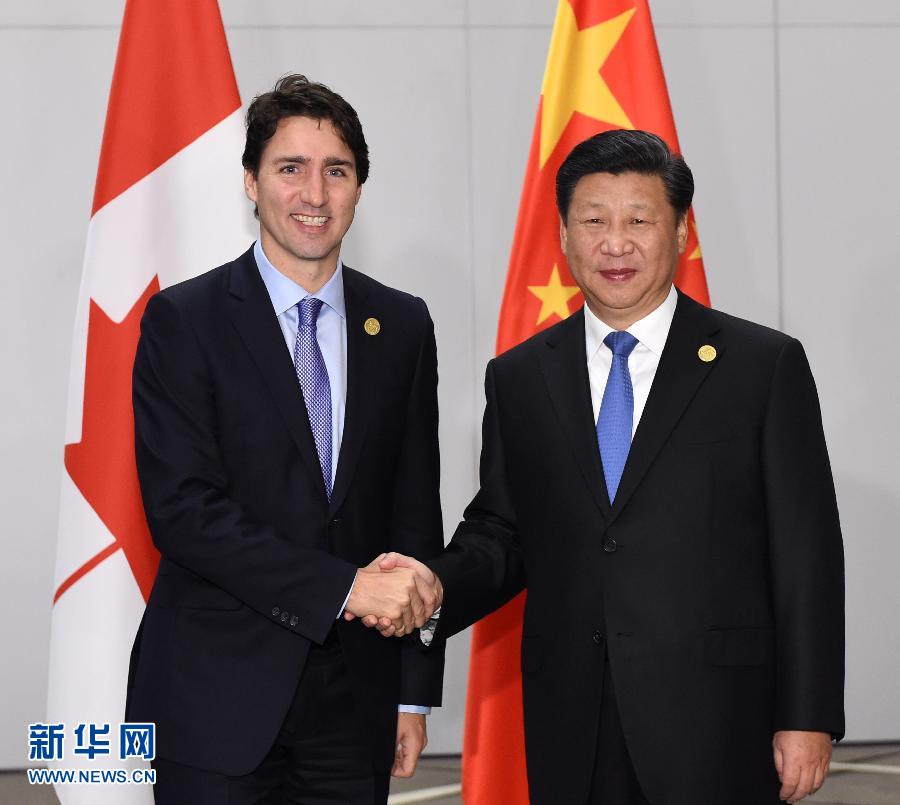 11月16日，國(guó)家主席習(xí)近平在土耳其安塔利亞會(huì)見(jiàn)加拿大總理特魯多。 新華社記者 饒愛(ài)民 攝