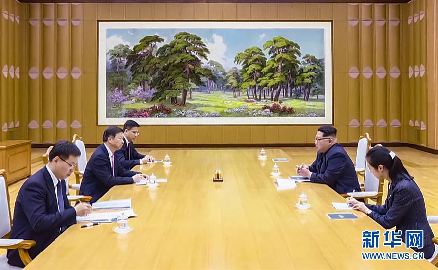 （新華網(wǎng)）金正恩會見中聯(lián)部部長、中國藝術(shù)團(tuán)團(tuán)長宋濤 