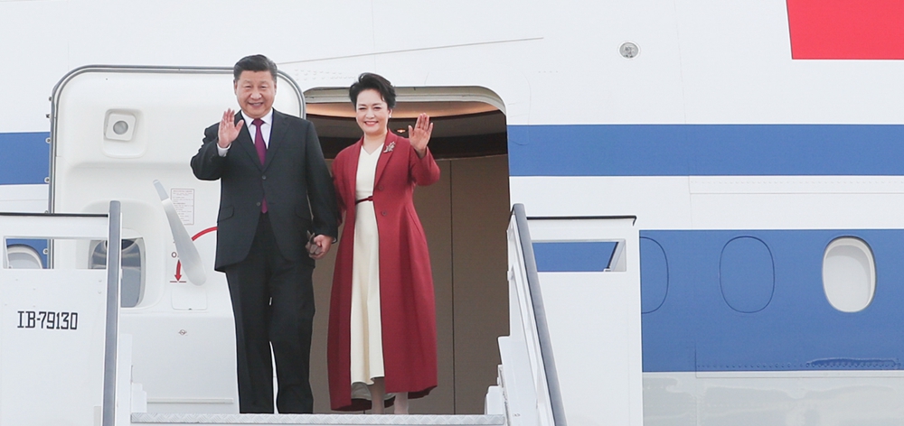 習(xí)近平抵達(dá)馬德里開始對(duì)西班牙王國(guó)進(jìn)行國(guó)事訪問(wèn)